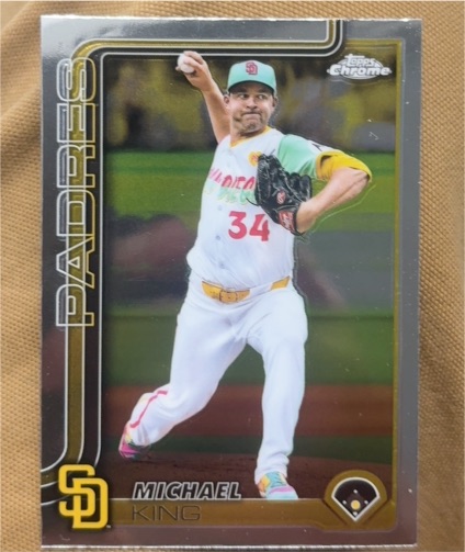2025 Topps Chrome #35 Michael King — front