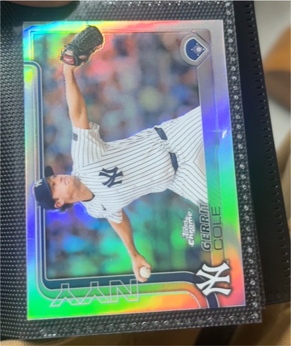 2025 Topps Chrome #110 Gerrit Cole — front