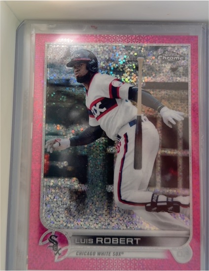 2022 Topps Chrome #137 Luis Robert — front
