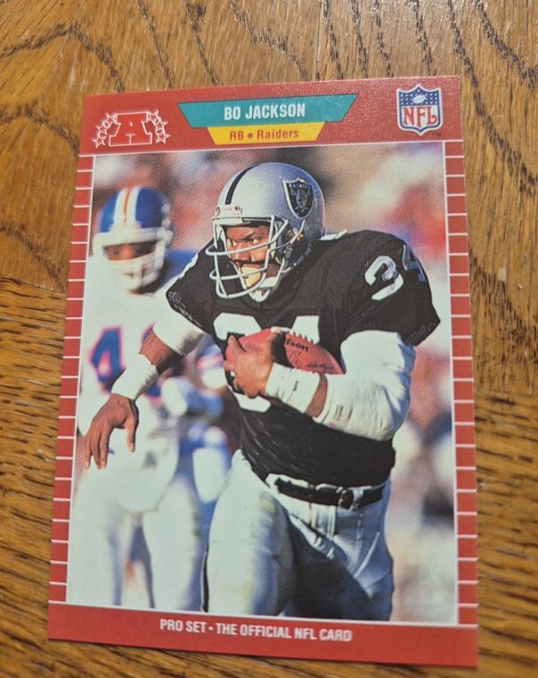 1989 Pro Set #185 Bo Jackson — front
