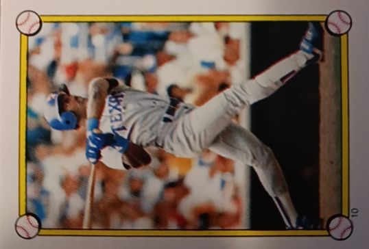 1991 Fleer #10 Thomas Howard — front