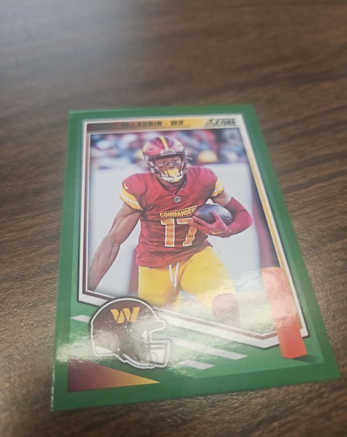 2025 Panini Score #183 Terry McLaurin — front