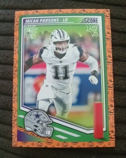 2025 Score-A-Treat Football Pumpkin #226 Micah Parsons — front