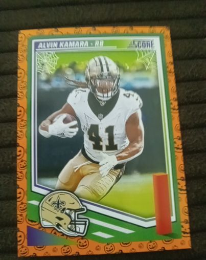 2025 Panini Score A Treat Halloween #122 Alvin Kamara — front