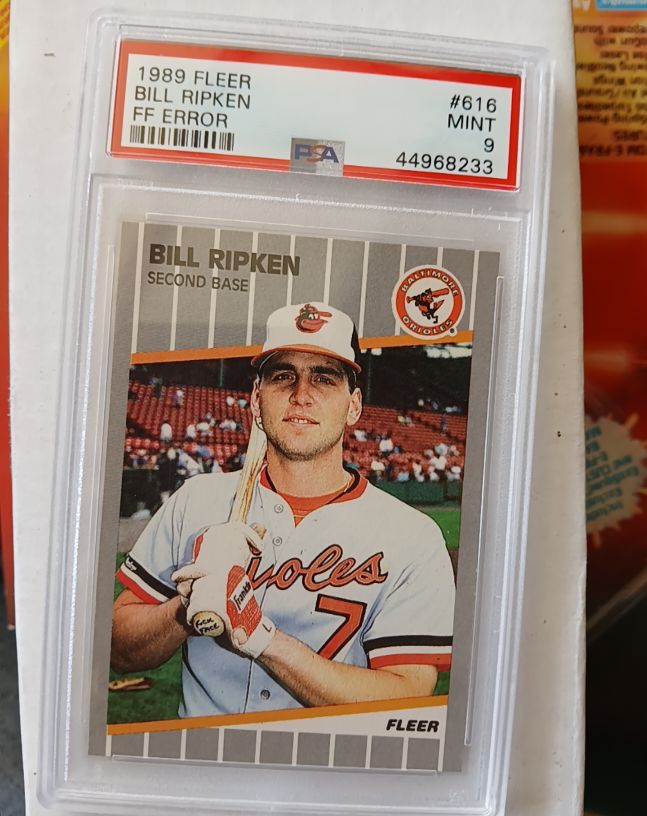 1989 Fleer #616 Bill Ripken FF Error — front
