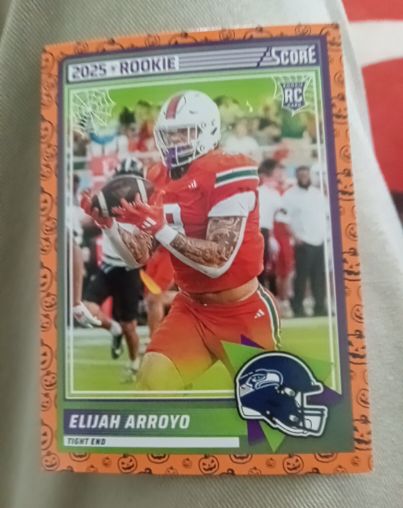 2025 Panini Score-A-Treat #50 Elijah Arroyo — front