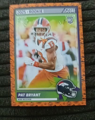 2025 Panini Score A Treat Football #64 Pat Bryant — front