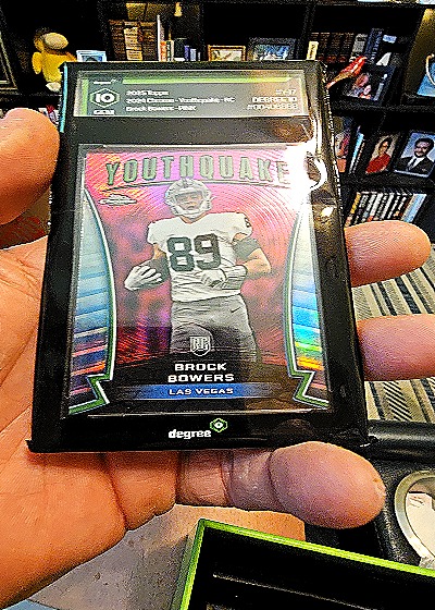 2024 Topps Chrome #257 Brock Bowers Youthquake Las Vegas — front
