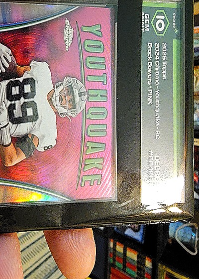 2025 Topps Chrome Youthquake RC Breece Hall - PINK — front