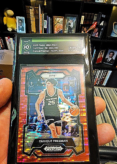 2023 Panini Prizm Draft Picks RC-093 Enrique Freeman — front