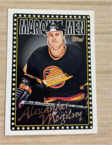 1995-96 Topps Marquee Men #376 Alexander Mogilny — front