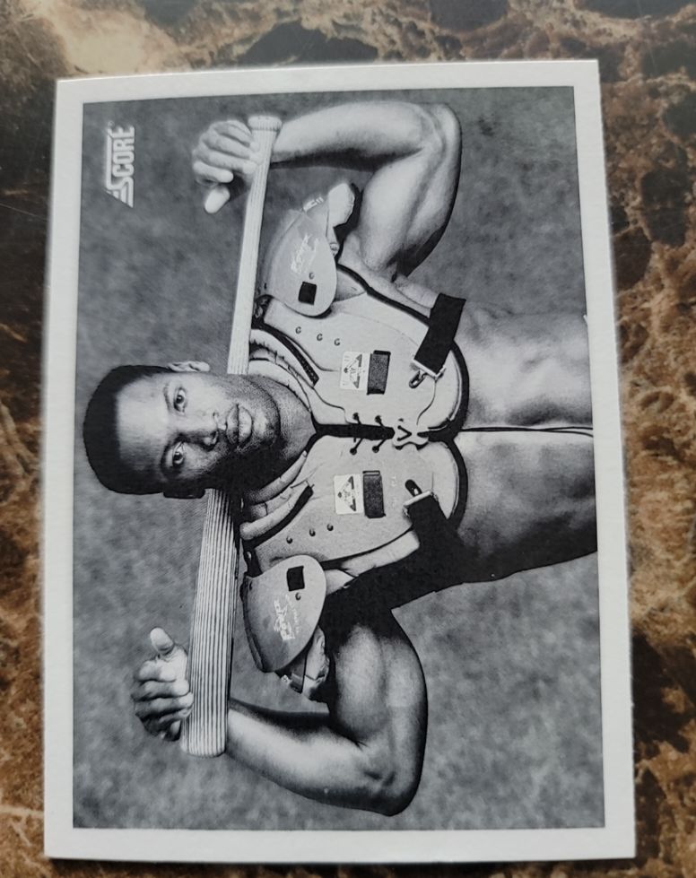 1990 Score #697 Bo Jackson — front