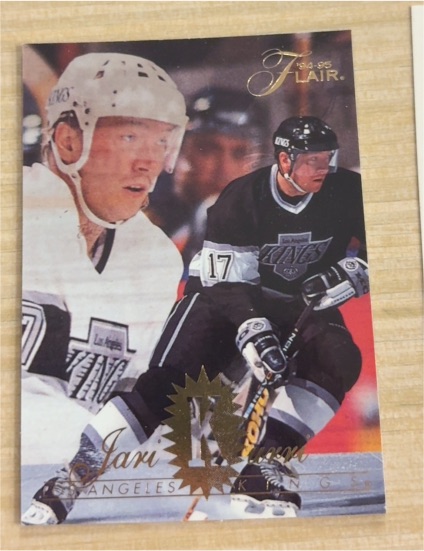 1994-95 Fleer Flair #81 Jari Kurri — front