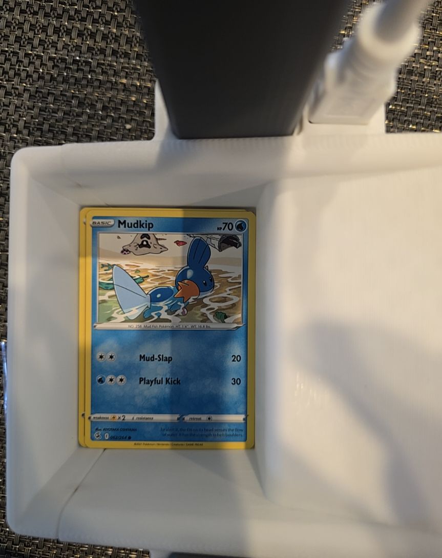 2021 Pokémon SWSH08 #062 Mudkip — front