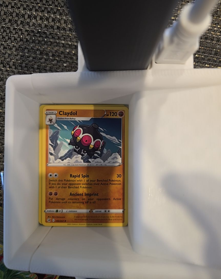 2021 Pokemon Fusion Strike #143 Claydol — front