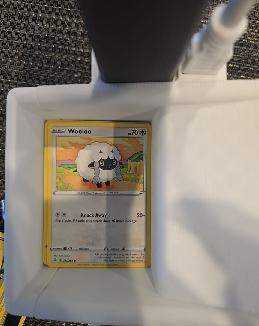 2021 Pokémon TCG Fusion Strike #222 Wooloo — front