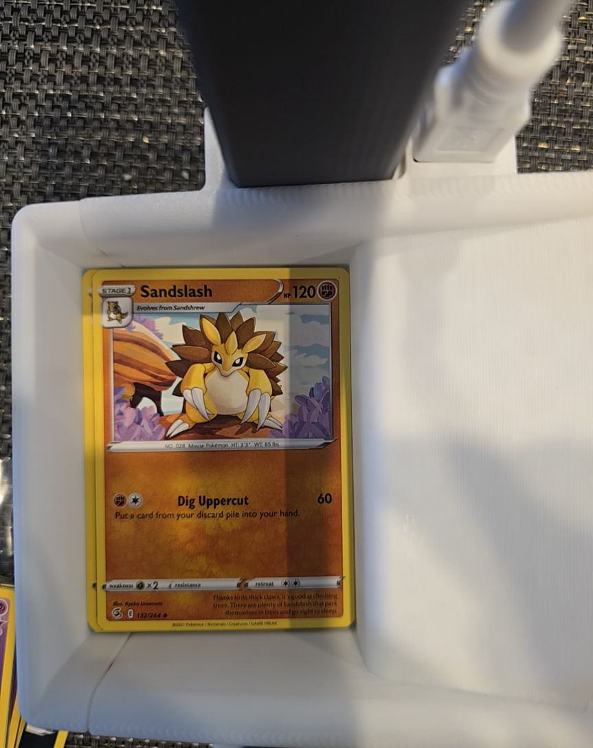 2021 Pokemon Fusion Strike #132 Sandslash — front