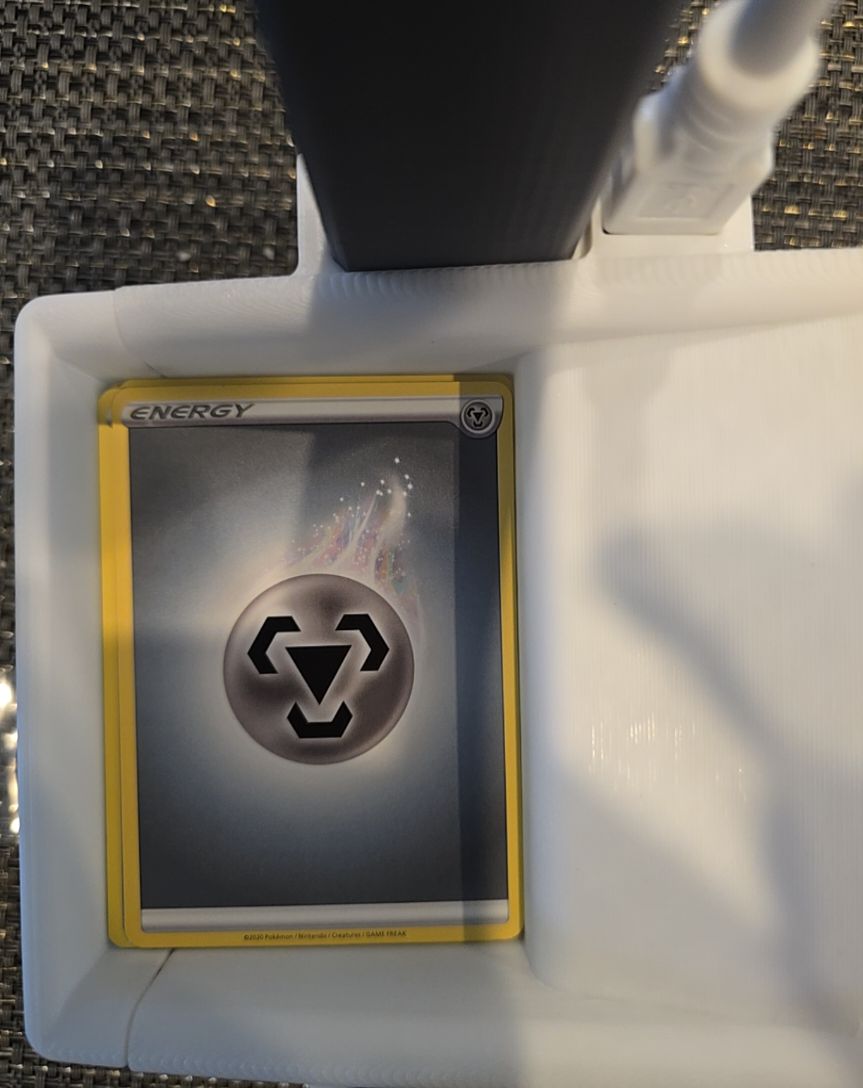 2020 Pokémon Metal Energy Sword & Shield Base Set — front