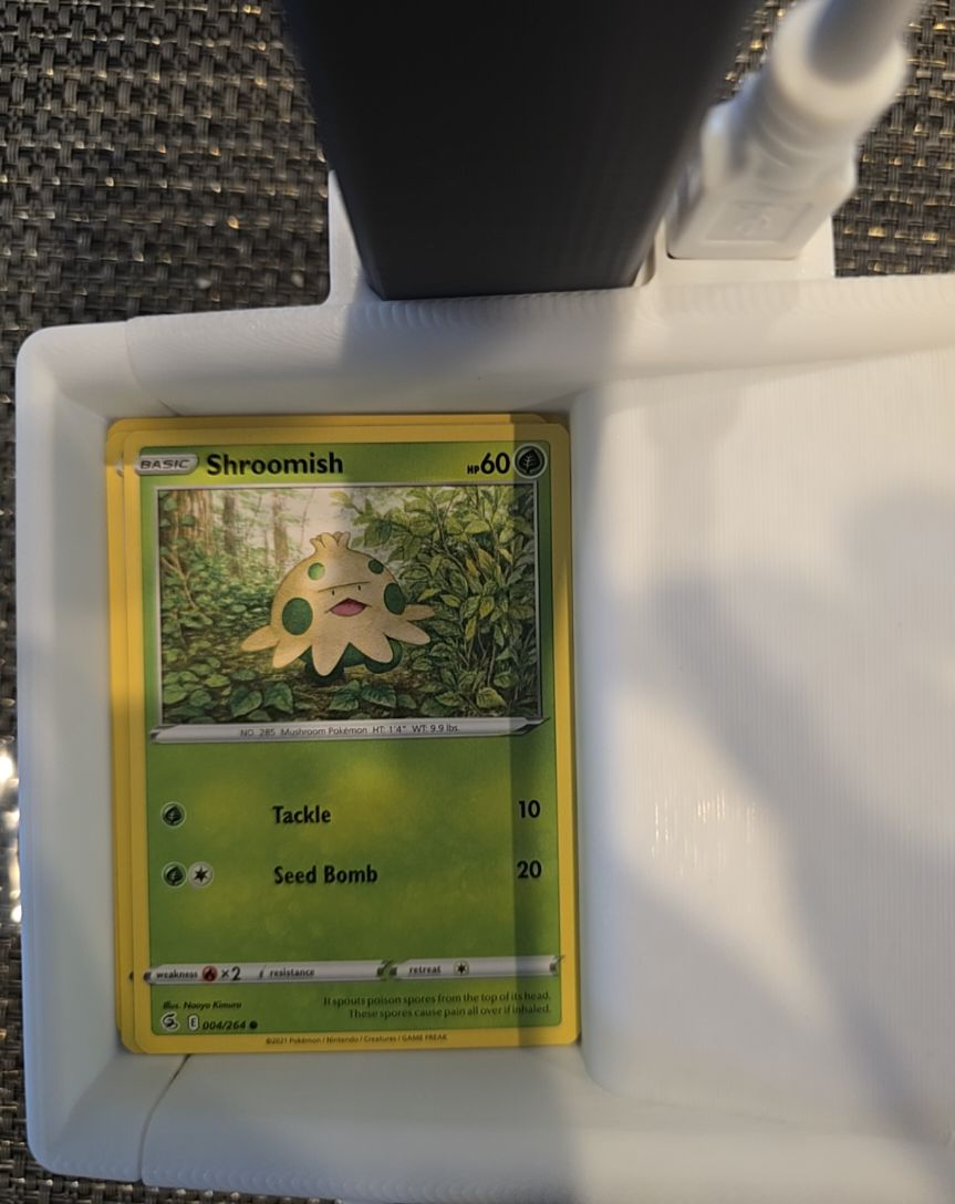 2021 Pokémon Fusion Strike #004 Shroomish — front