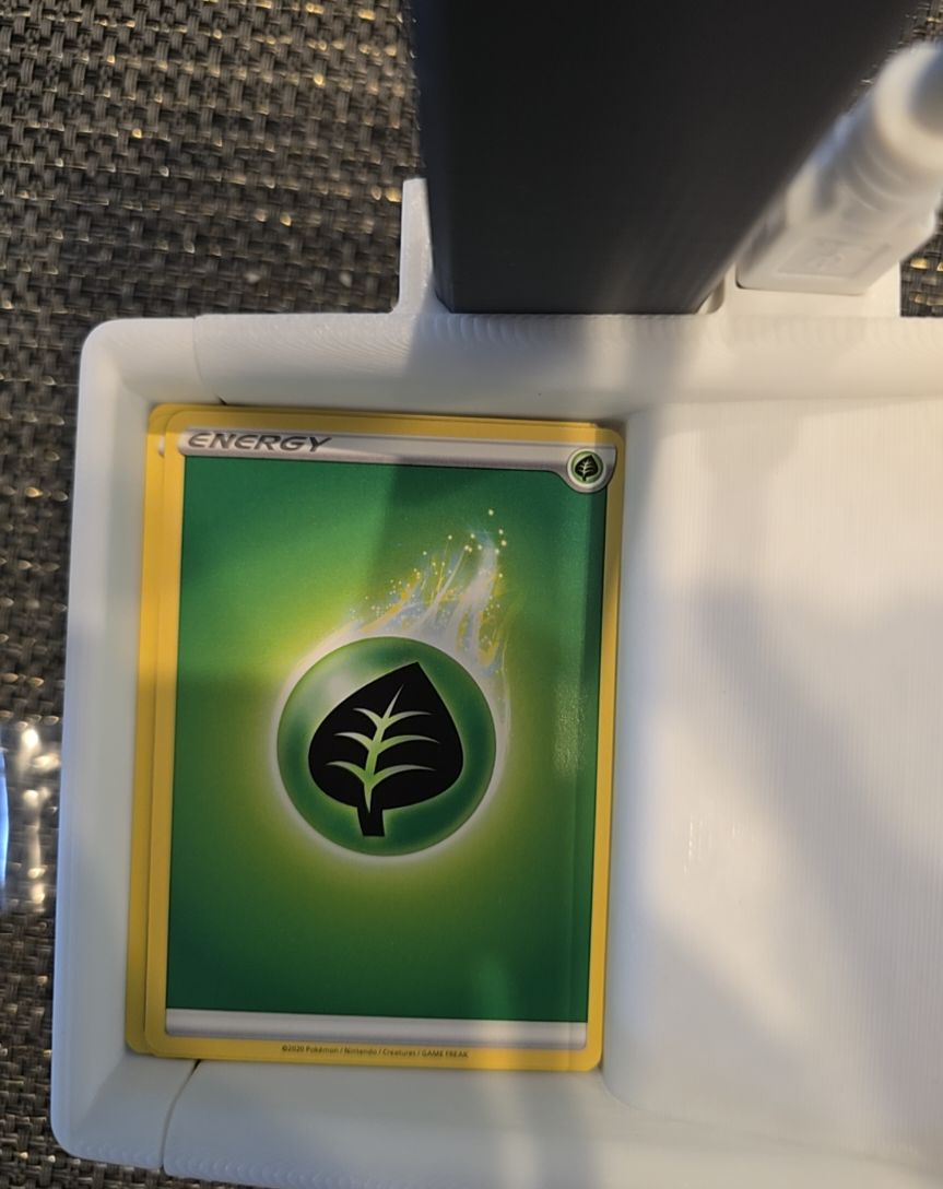2020 Pokémon Sword & Shield #SWSH01 Grass Energy — front