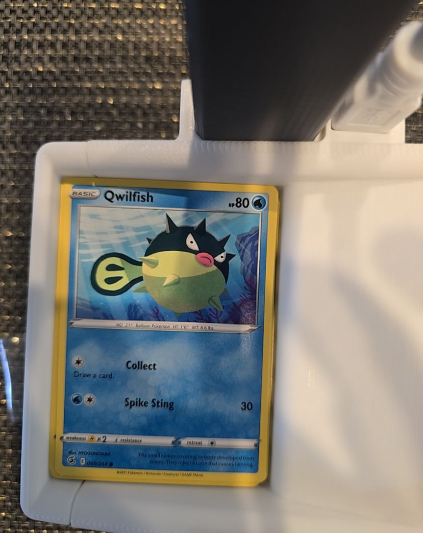 2021 Pokémon Fusion Strike #060 Qwilfish — front