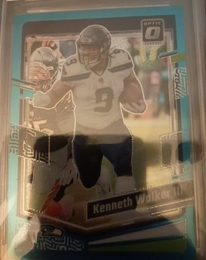 2023 Donruss Optic #132 Kenneth Walker III — front