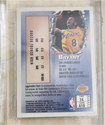 1996 Topps #74 Kobe Bryant — front
