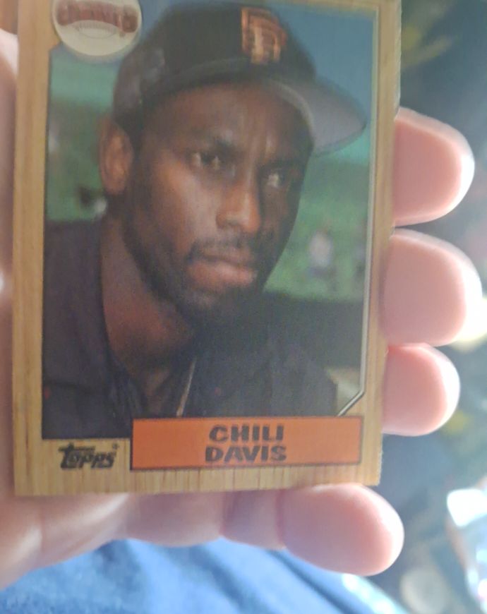 1987 Topps #672 Chili Davis — front