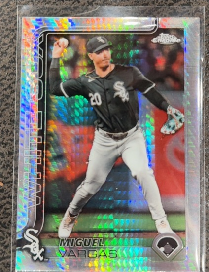 2025 Topps Chrome #51 Miguel Vargas — front