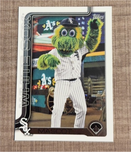 2025 Topps Series 1 Celebration Mascots #M-6 Southpaw — front