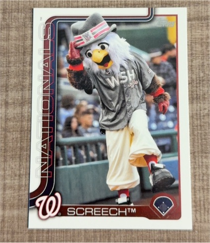 2025 Topps Series 1 Celebration #M-25 Screech — front