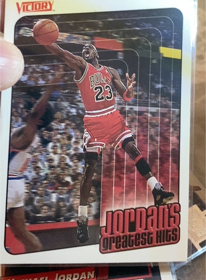 1999 Upper Deck Victory #384 Michael Jordan — front