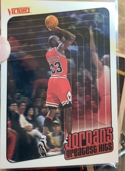 1999-00 Upper Deck Victory #423 Michael Jordan — front