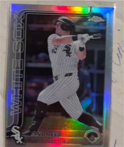 2025 Topps Chrome #235 Andrew Vaughn — front