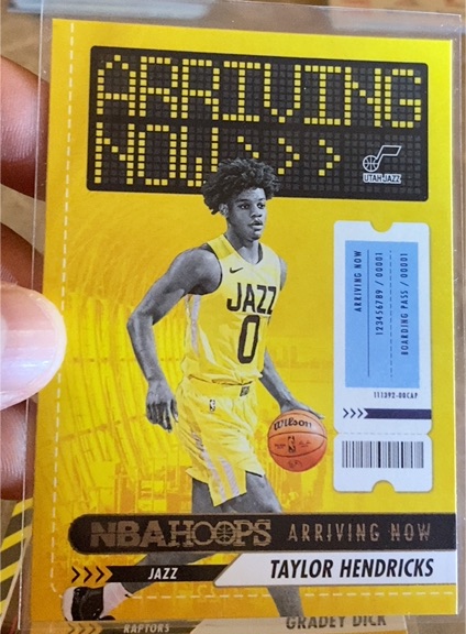 2023-24 Panini NBA Hoops Arriving Now #27 Taylor Hendricks — front