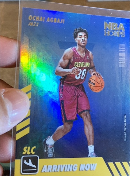 2022-23 Panini NBA Hoops #14 Ochai Agbaji Arriving Now — front