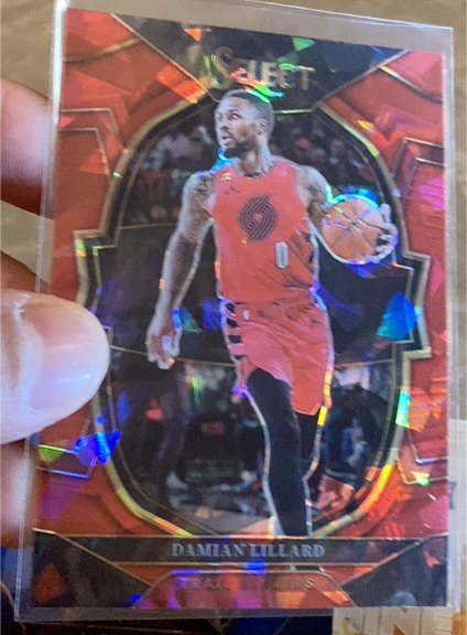 2022-23 Panini Select #7 Damian Lillard — front