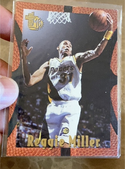 1994-95 Topps Embossed #41 Reggie Miller Indiana Pacers — front