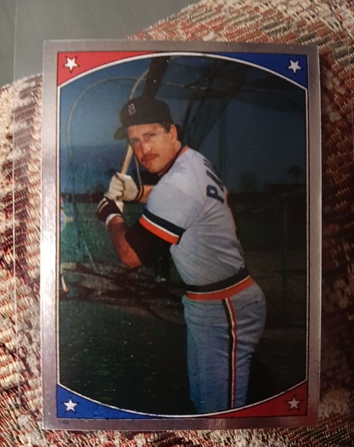 1987 Topps Sticker Foil #163 Roger Clemens — front