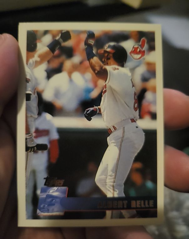 1996 Topps #45 Albert Belle — front