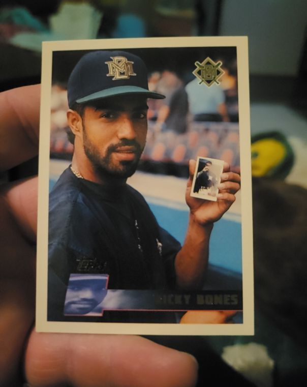 1996 Topps #396 Ricky Bones Milwaukee Brewers — front
