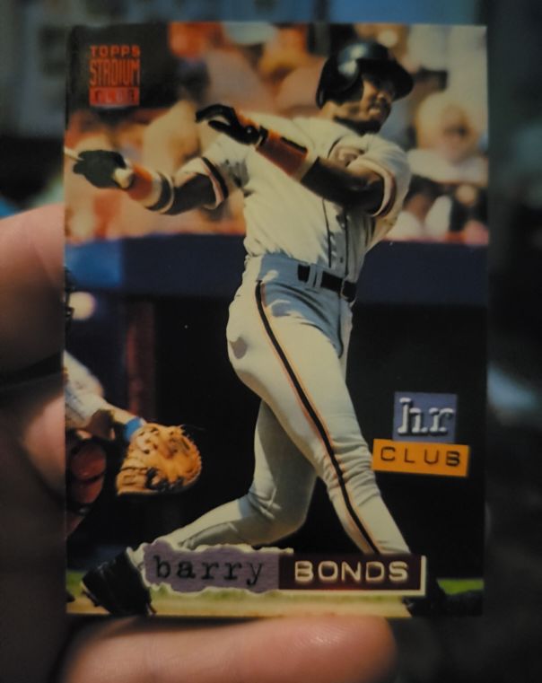 1994 Topps Stadium Club #259 Barry Bonds — front