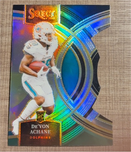2023 Panini Select #176 De'Von Achane Premier Level Black & Gold Die-Cut Prizm Rookie — front