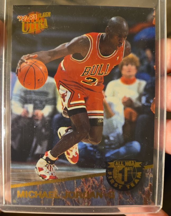 1992-93 Fleer Ultra #4 Michael Jordan — front