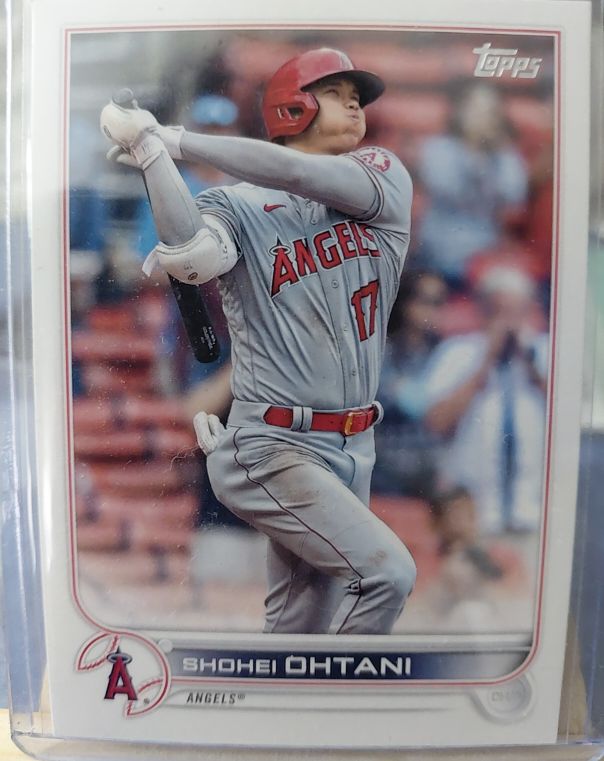 2022 Topps #1 Shohei Ohtani — front