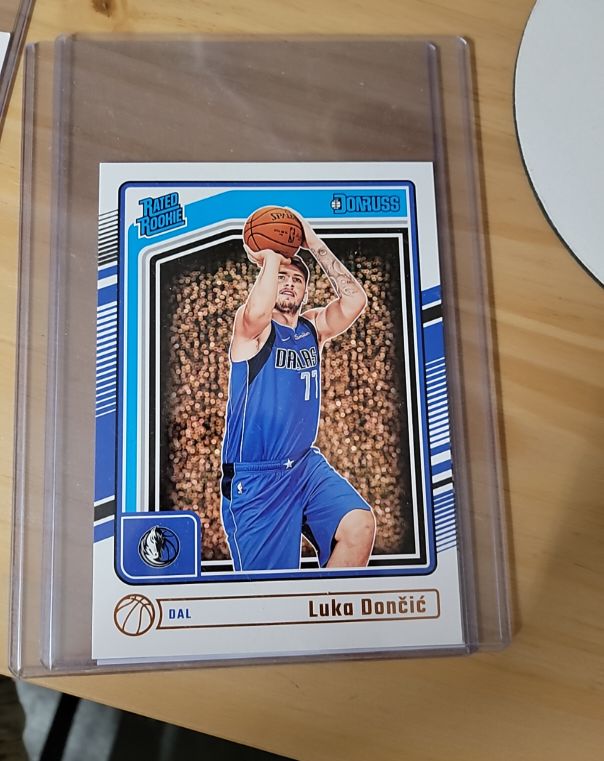 2024-25 Donruss #77 Luka Dončić — front