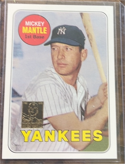 1996 Topps Commemorative Reprints #19 Mickey Mantle — front
