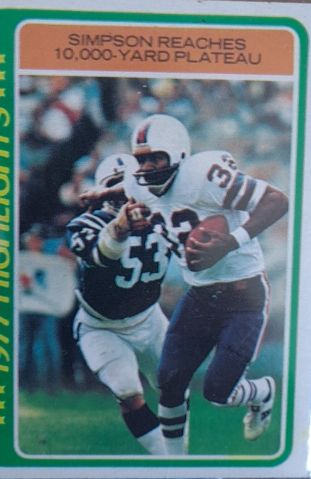 1975 Topps #454 Simpson Reaches 10,000-Yard Plateau — front