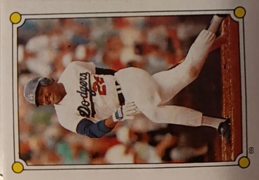 1982 Fleer #19 Ron Roenicke — front