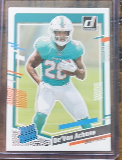 2023 Donruss #365 De'Von Achane — front